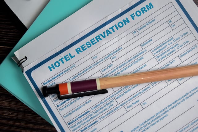 Hotel reservation form