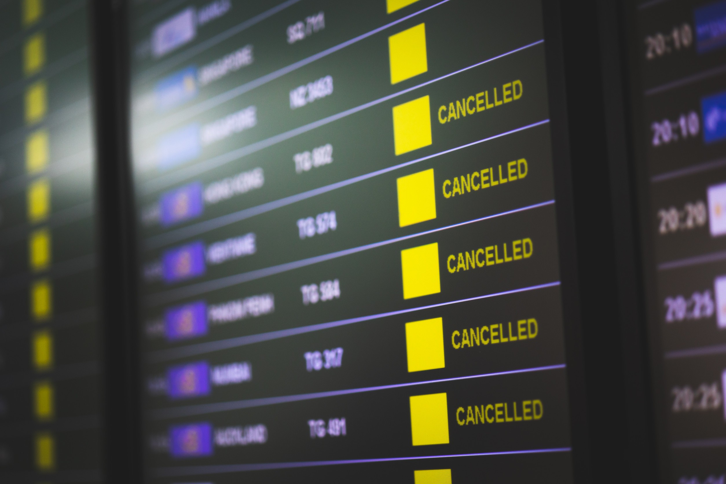 What To Do If Your Flight Is Delayed And Your Visa Expires